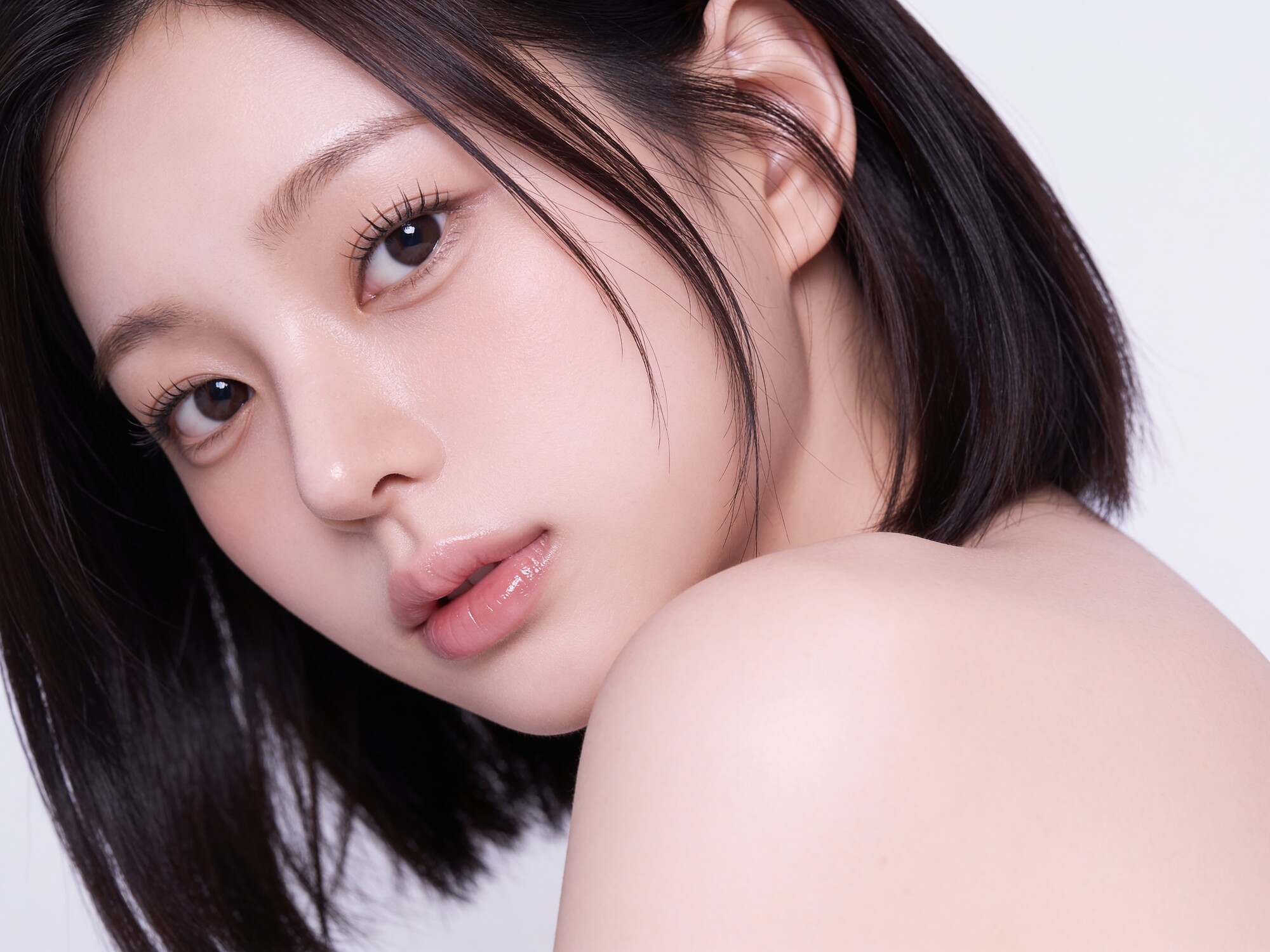 Customized double eyelid line
