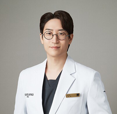 Dr. Lee Young-jae, Chief Director