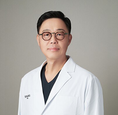 Dr. Lee Dong-wook (PhD)